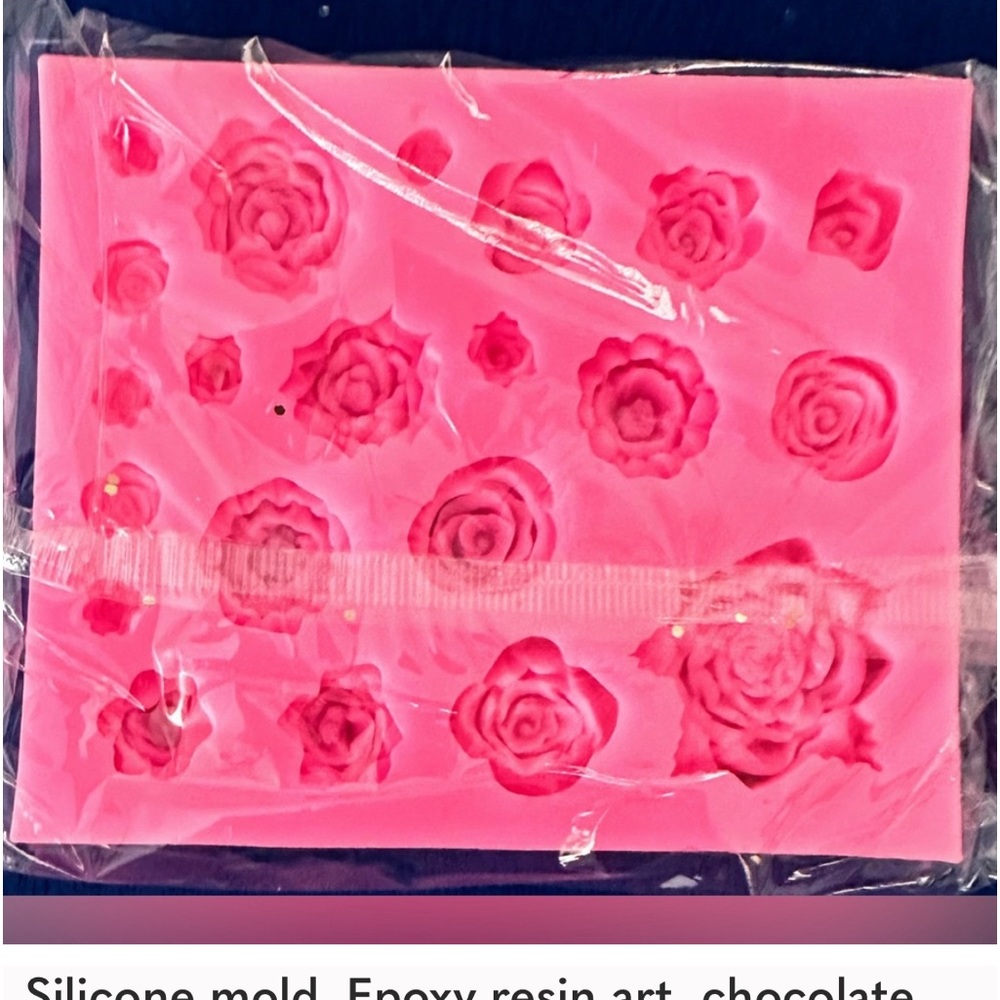 Silicon mold for different size flowers. This can be used for epoxy resin art +